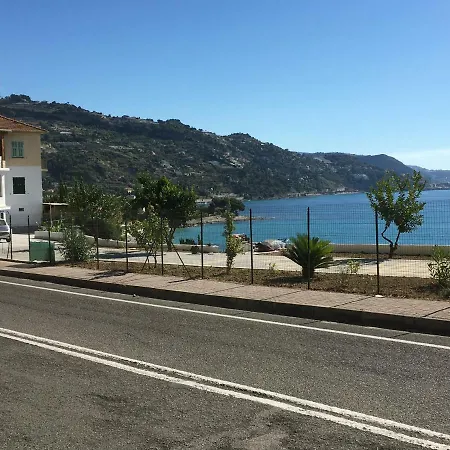 Stella Marina Holiday home *